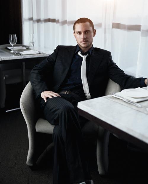 Фото - Дерек Мадьяр: 500x621 / 31 Кб