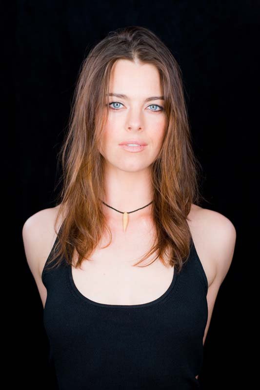 Фото - Джоанна Уоттс: 533x800 / 36 Кб