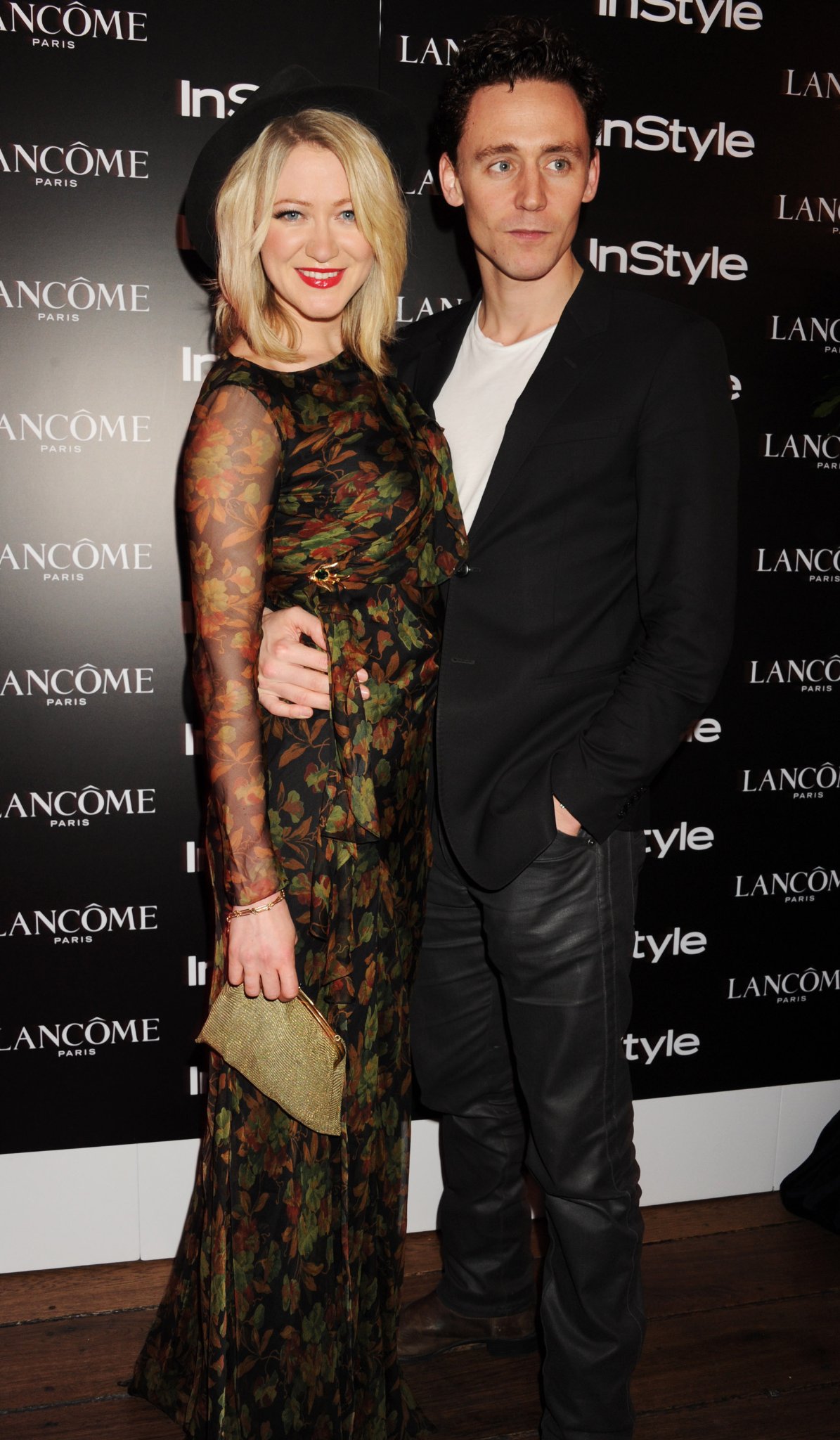 Фото - Шиван Хьюлетт: 1195x2048 / 327 Кб