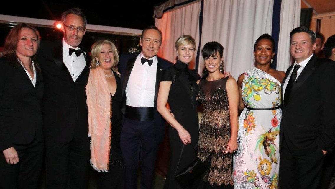 Фото - Майкл Гилл: 1136x640 / 113 Кб