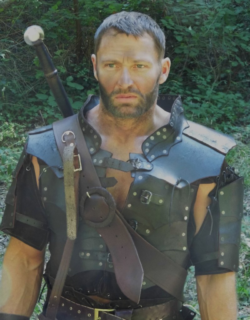 Фото - Адриан Буше: 798x1024 / 124 Кб