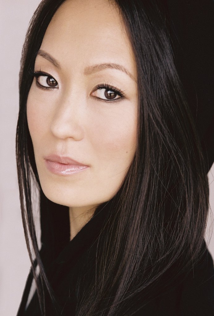 Фото - Шина Чоу: 692x1024 / 119 Кб