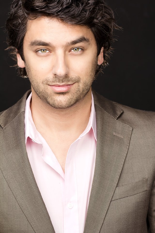 Фото - Марк Ганиме: 640x960 / 128 Кб