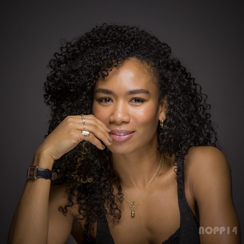 Фото - Джейнлин Хэйес: 960x960 / 104 Кб