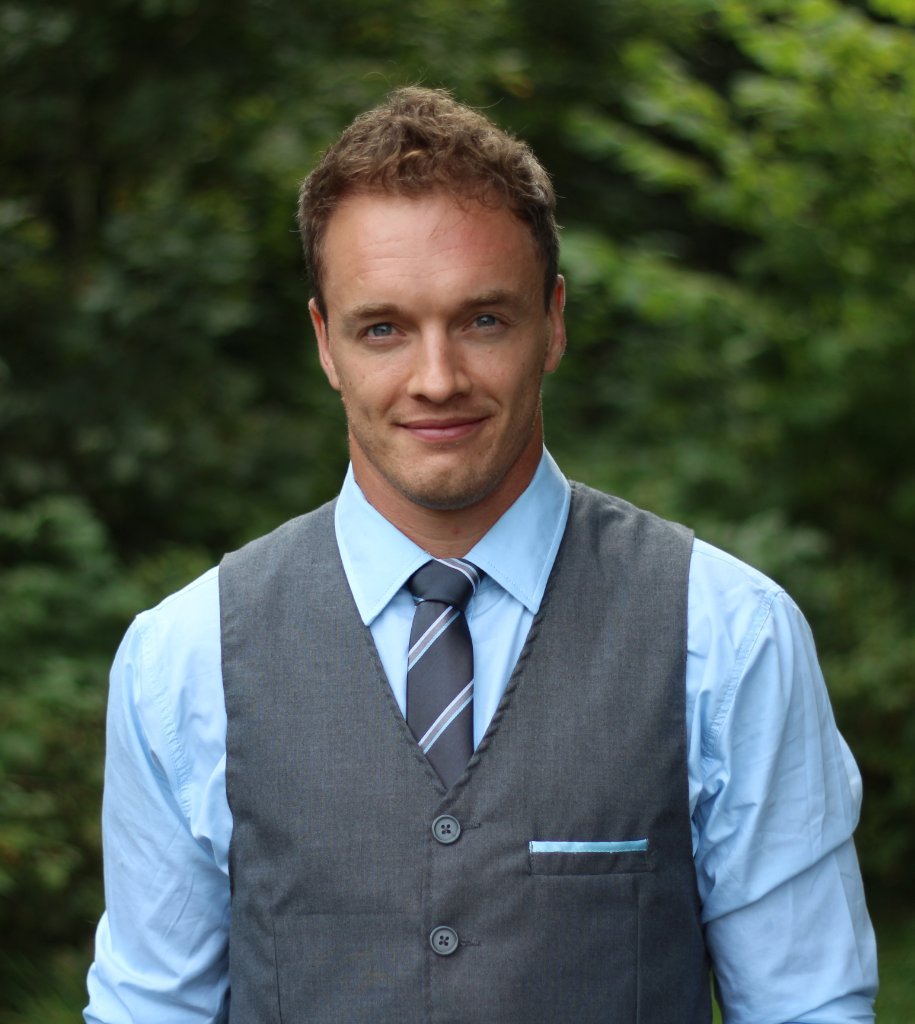 Фото - Крис Брюстер: 915x1024 / 113 Кб