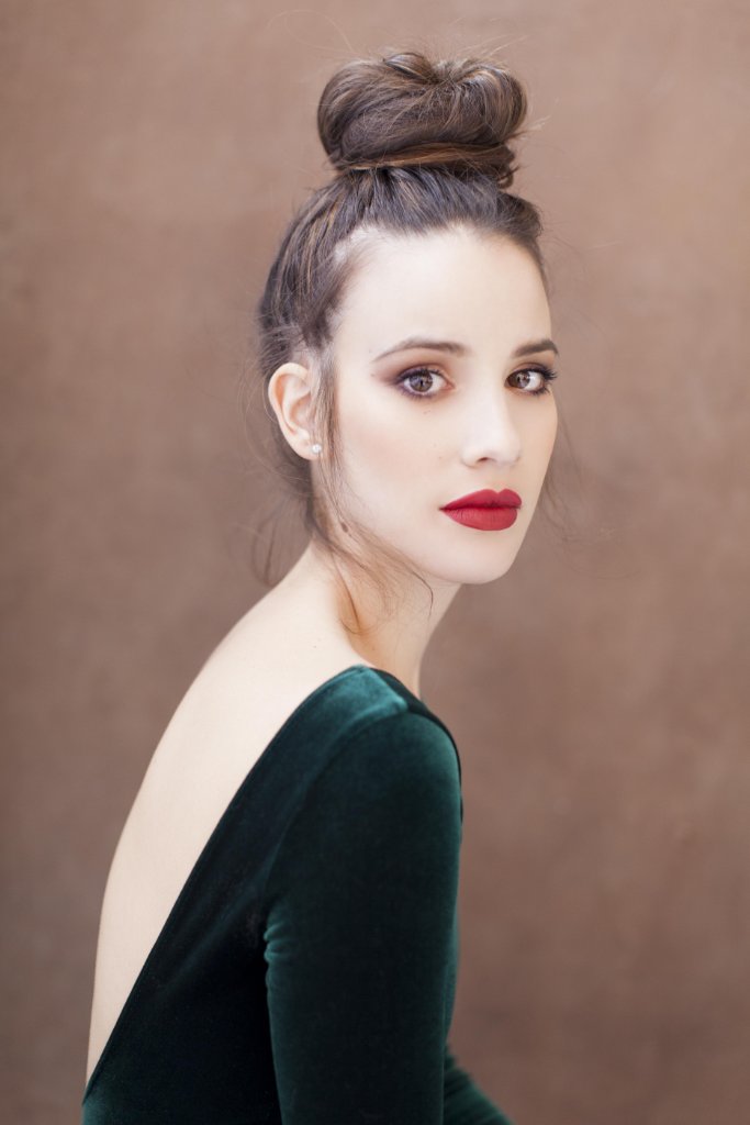 Фото - Лаура Лондоño: 683x1024 / 52 Кб