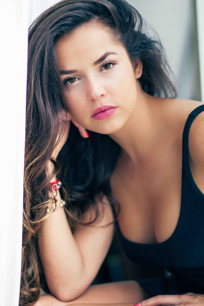 Фото - Тамара Дуарте: 683x1024 / 102 Кб