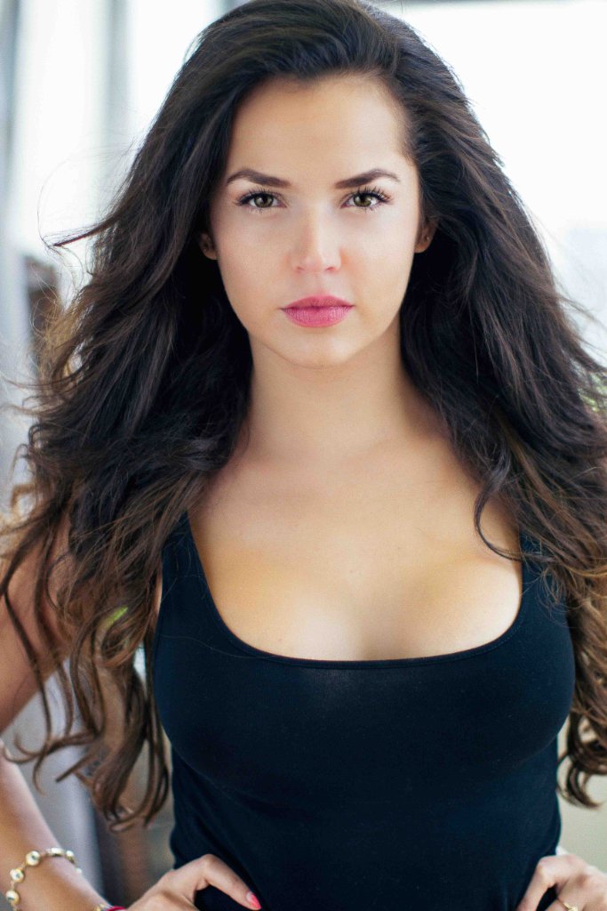 Фото - Тамара Дуарте: 683x1024 / 103 Кб