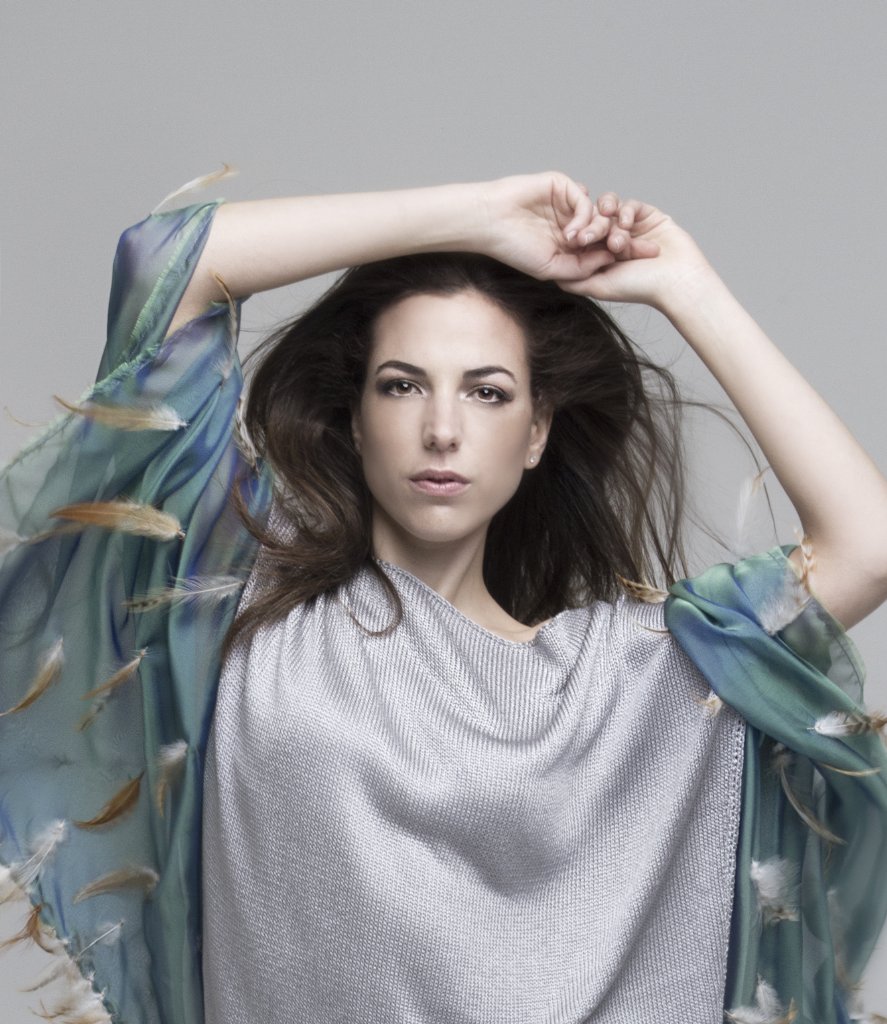 Фото - Алисия Рубио: 887x1024 / 156 Кб