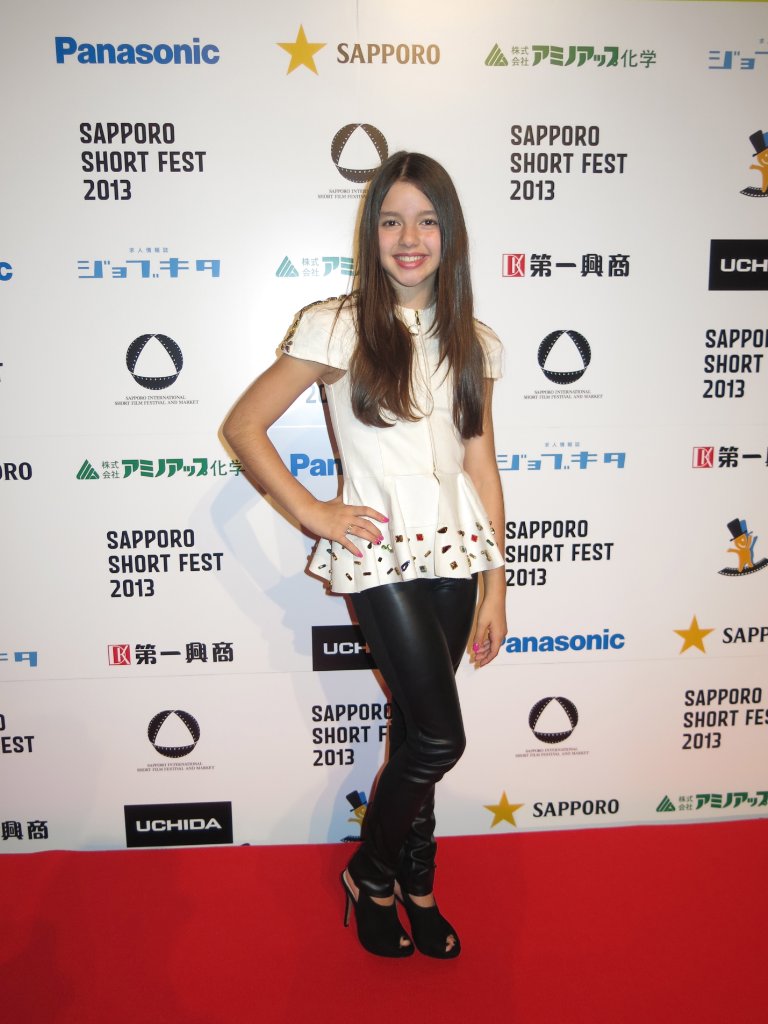 Фото - Фатима Птацек: 768x1024 / 101 Кб