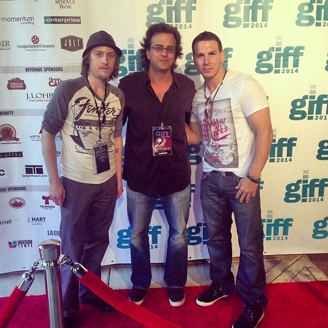 Фото - Мэтт Локвуд: 640x640 / 95 Кб