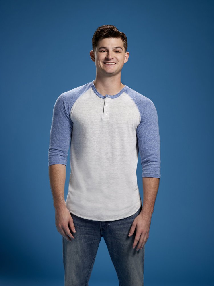 Фото - Кевин Бигли: 751x1000 / 65 Кб