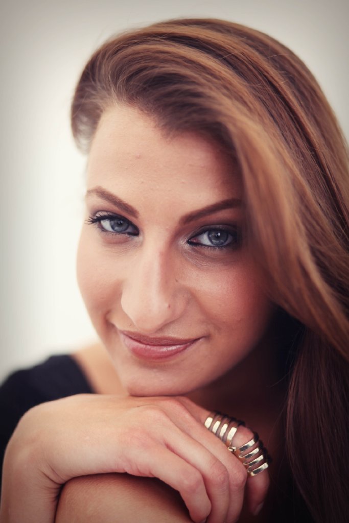 Фото - Амила Терзимехич: 683x1024 / 75 Кб