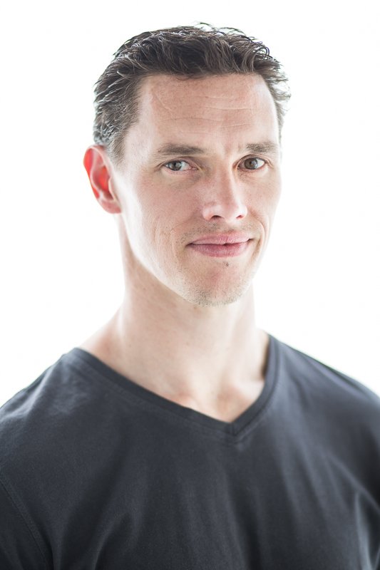 Фото - Скотт Перри: 533x800 / 42 Кб