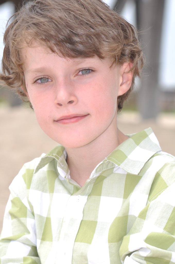 Фото - Джулиан Мердок: 680x1024 / 89 Кб