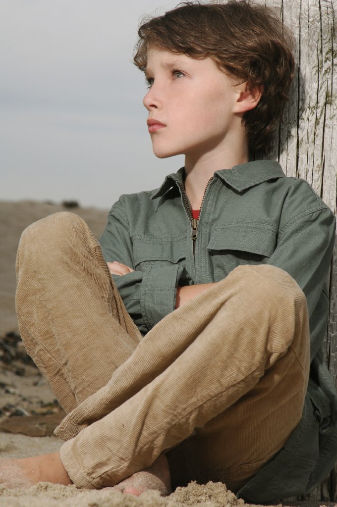 Фото - Джулиан Мердок: 680x1024 / 121 Кб