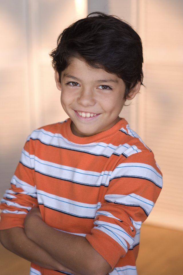 Фото - Люсиус Хойос: 640x962 / 78 Кб