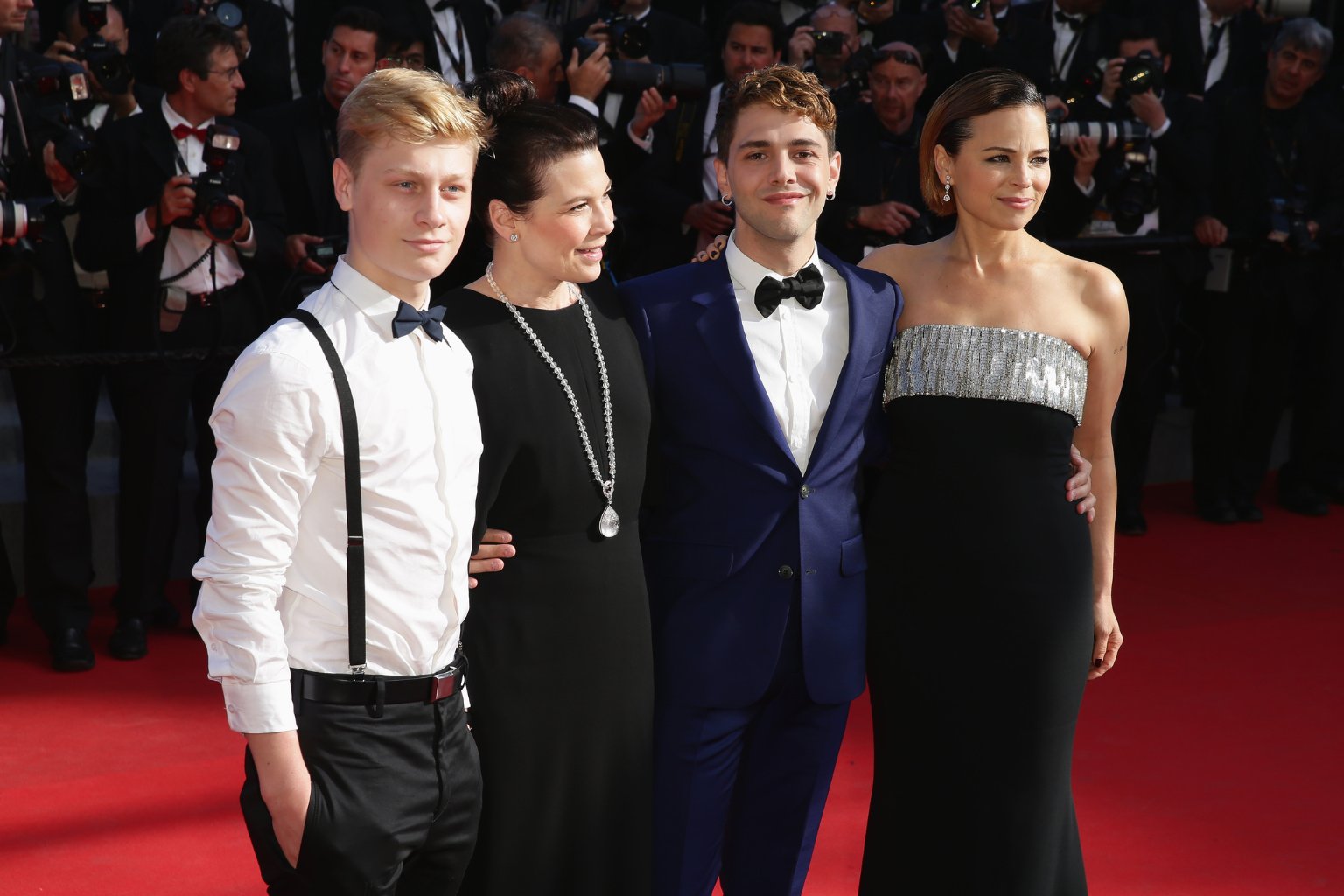 Фото - Антуан-Оливье Пилон: 1536x1024 / 164 Кб