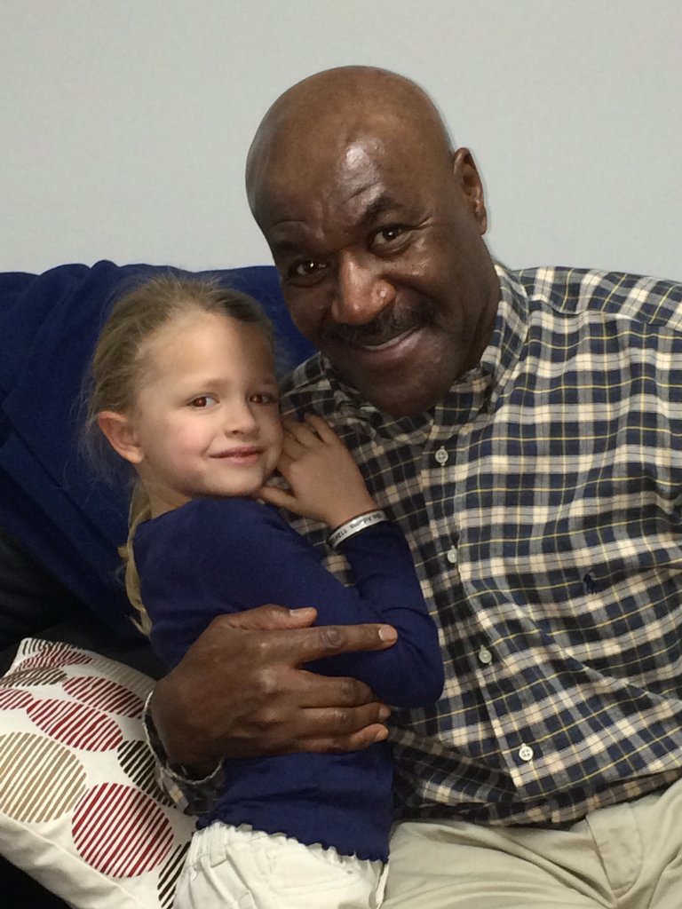 Фото - Жизелль Эйзенберг: 768x1024 / 130 Кб