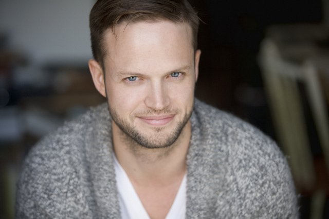 Фото - Эрик Мердок: 640x427 / 35 Кб