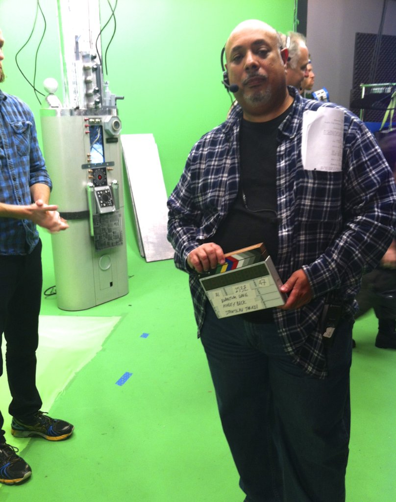 Фото - Винс Эджхилл: 808x1024 / 120 Кб