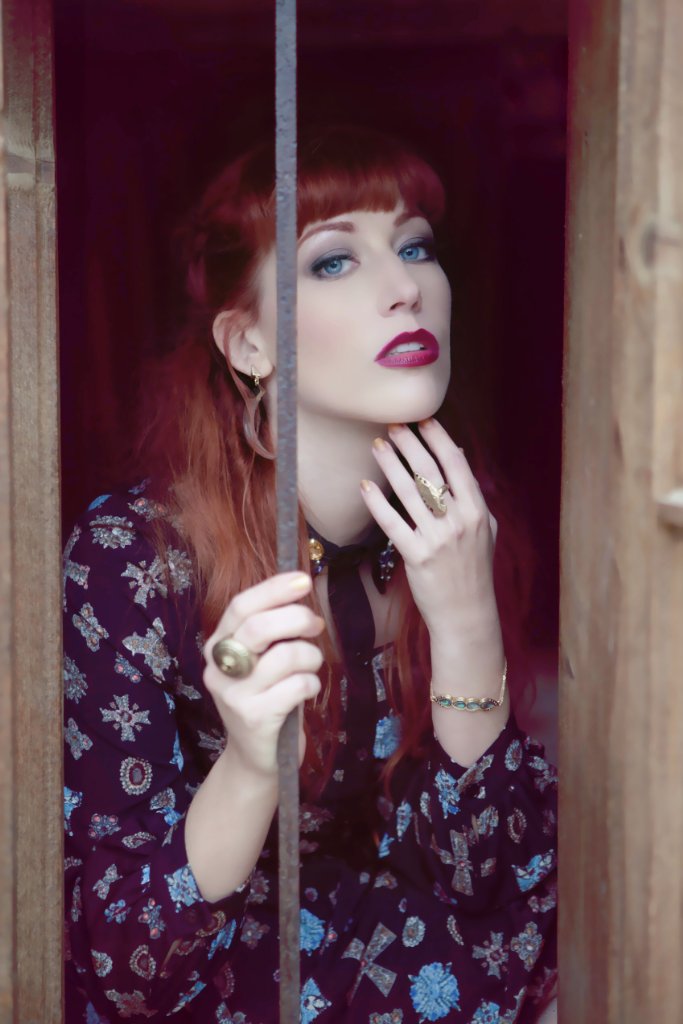 Фото - Кристина Меццетти: 683x1024 / 89 Кб