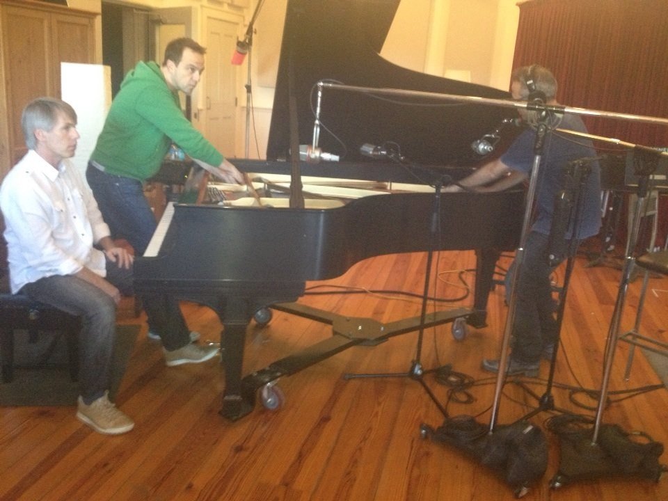 Фото - Карлос Рафаэль Ривера: 960x720 / 107 Кб