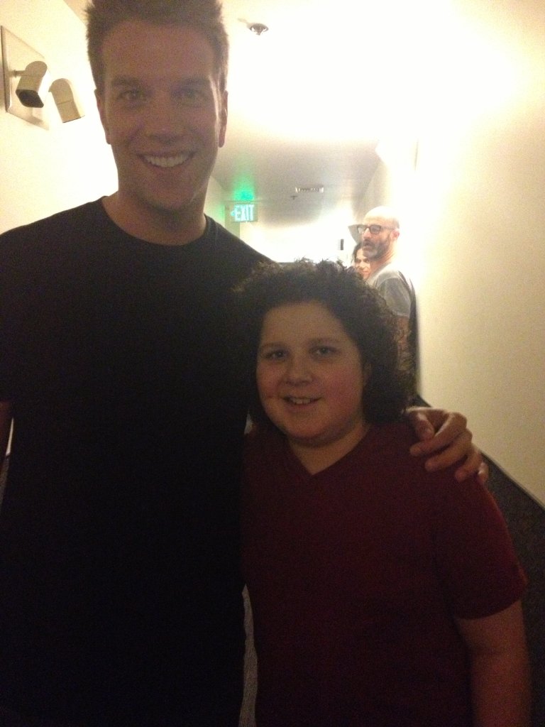 Фото - Samuel Gilbert: 768x1024 / 86 Кб