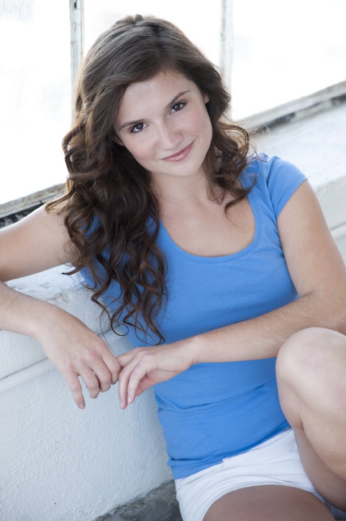 Фото - Megan Littler: 681x1024 / 90 Кб