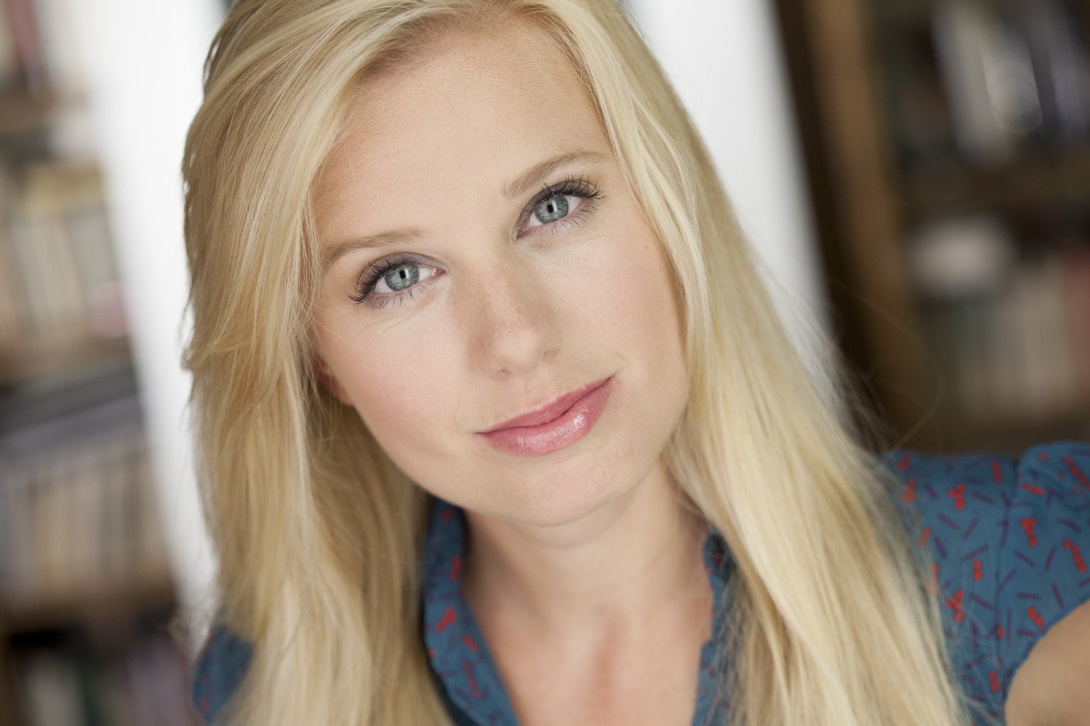 Фото - Кэт Линч: 1536x1024 / 159 Кб