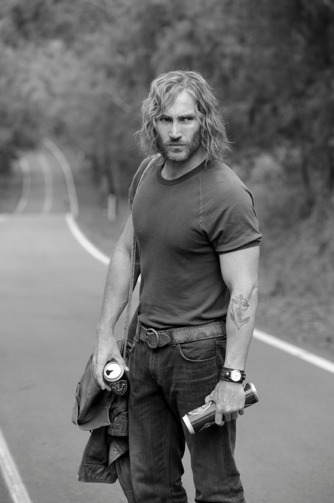 Фото - Каллэн Мулвей: 681x1024 / 81 Кб