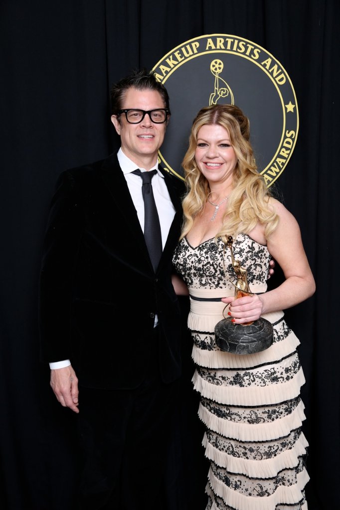 Фото - Робин Мэтьюз: 682x1024 / 97 Кб