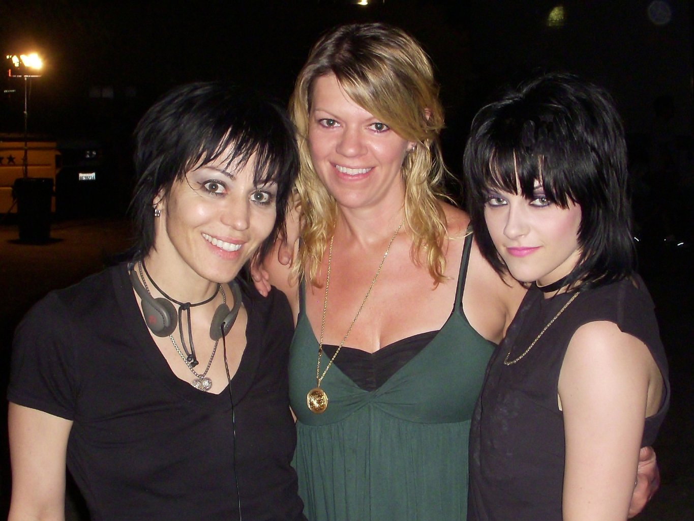 Фото - Робин Мэтьюз: 1365x1024 / 183 Кб