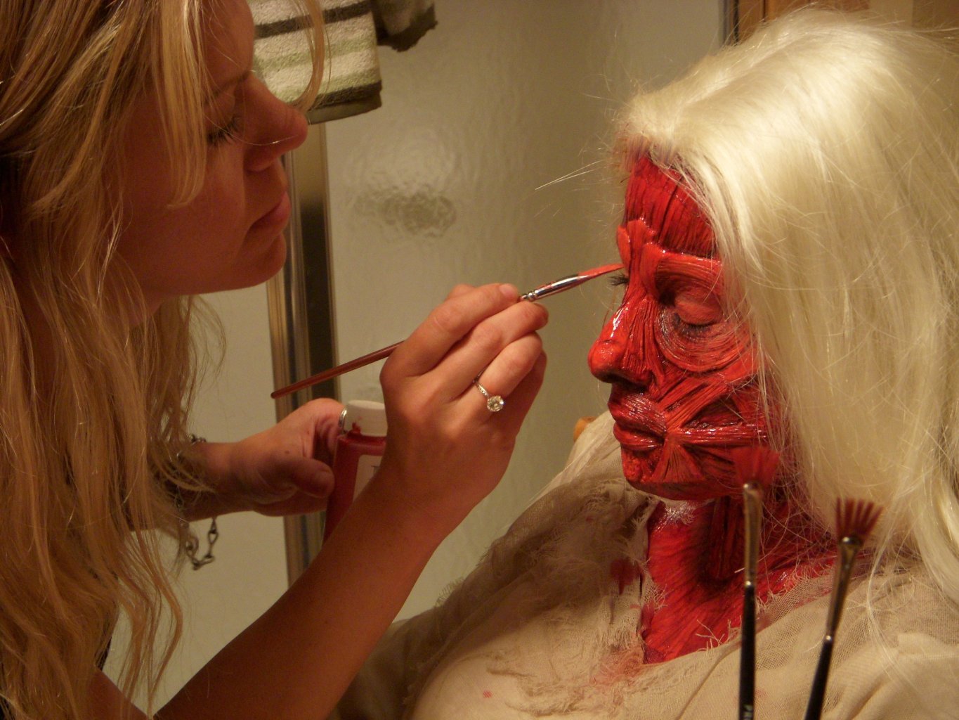 Фото - Робин Мэтьюз: 1365x1024 / 209 Кб