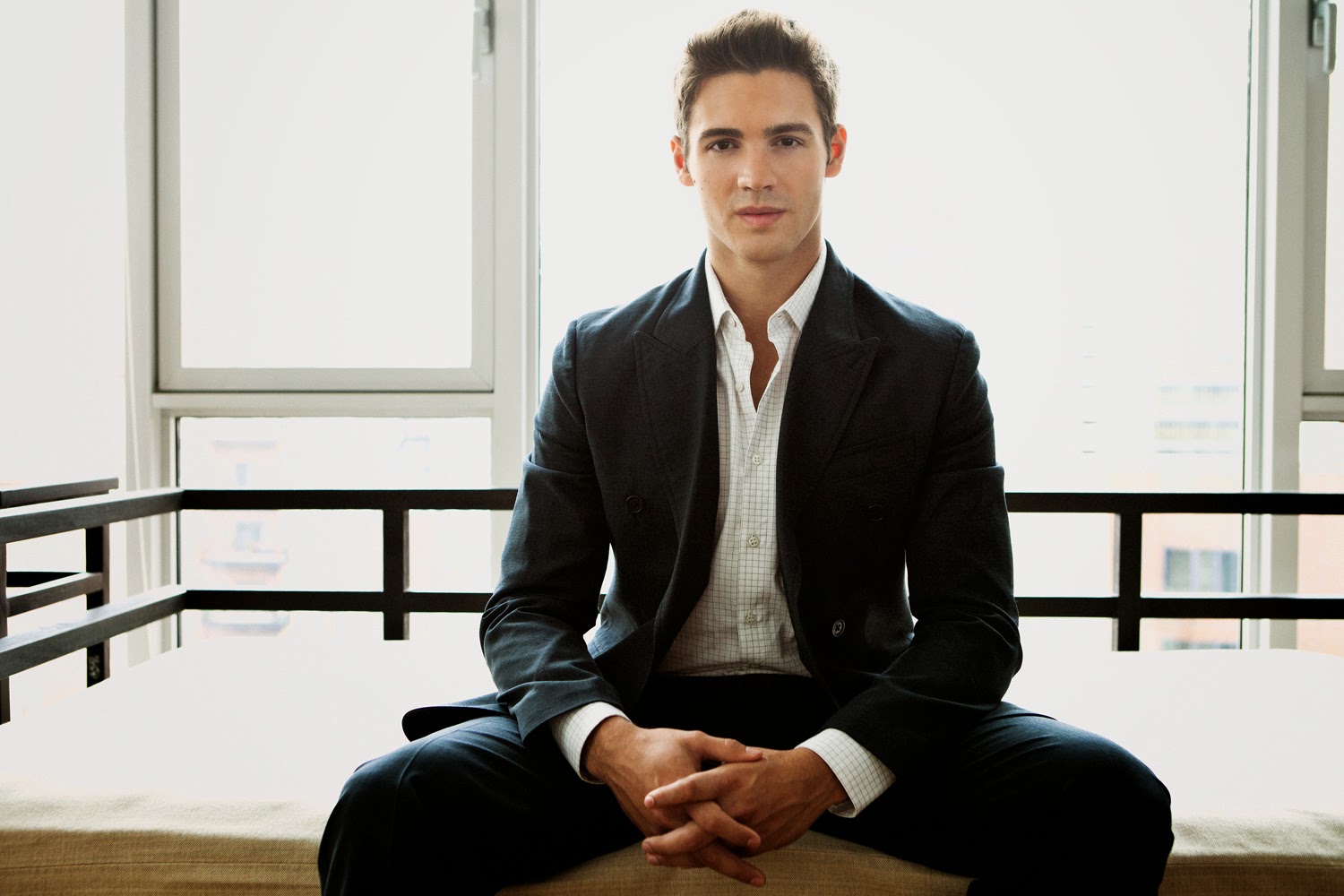 Фото - Стивен Р. МакКуин: 1500x1000 / 168.39 Кб