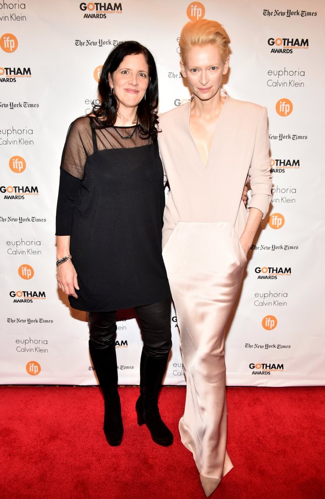 Фото - Лора Пойтрас: 668x1024 / 113 Кб