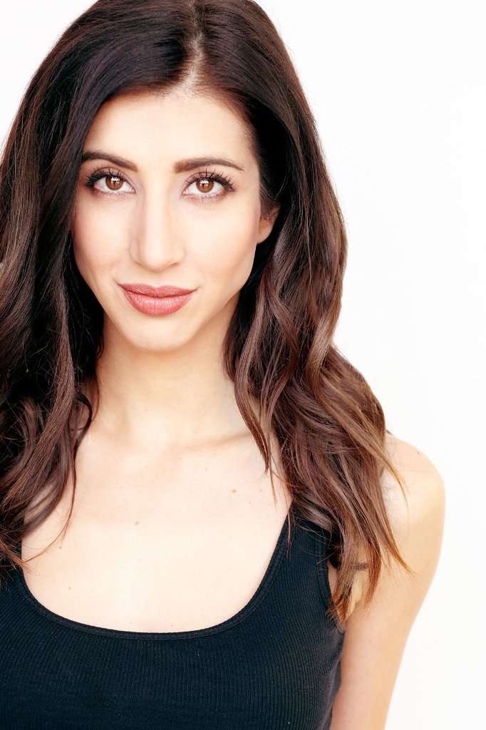 Фото - Дэна ДеЛоренцо: 682x1024 / 121 Кб