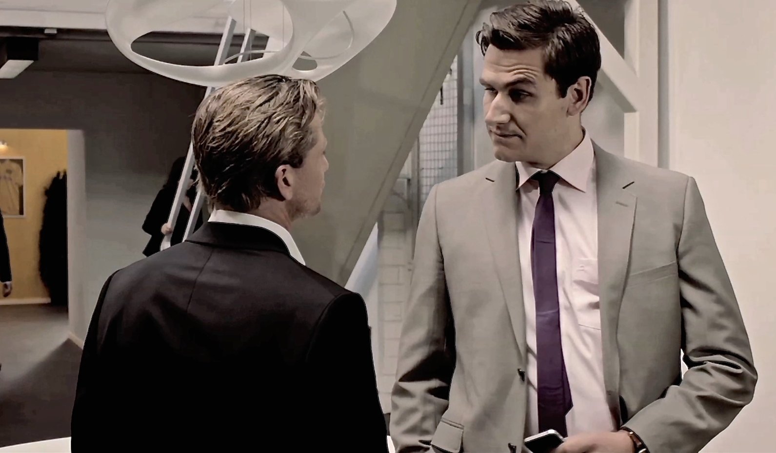 Фото - Майкл Эпп: 1591x928 / 145 Кб