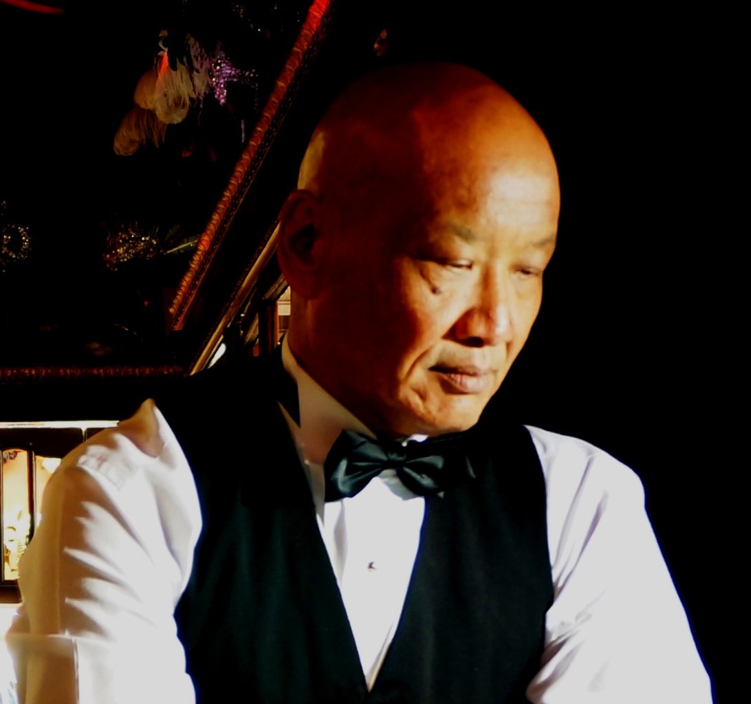 Фото - Эндрю Нг: 1092x1024 / 82 Кб