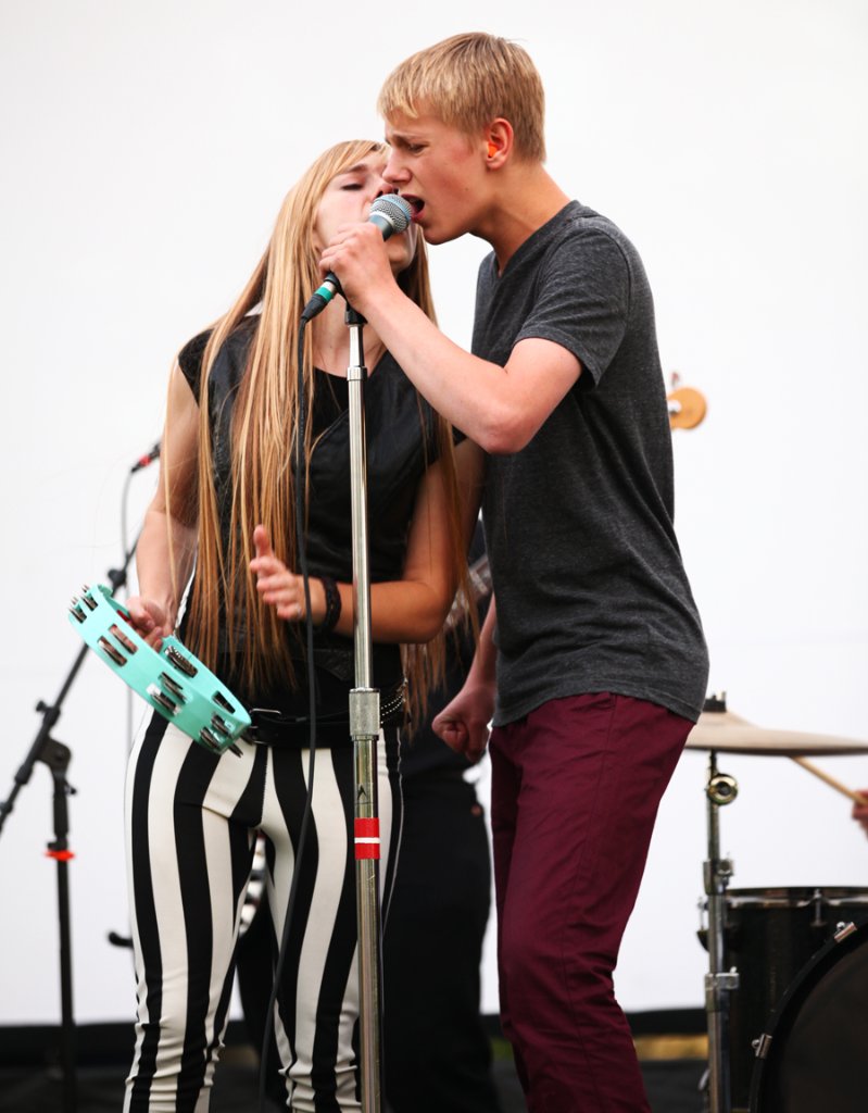 Фото - Себастьян Барр: 799x1024 / 98 Кб