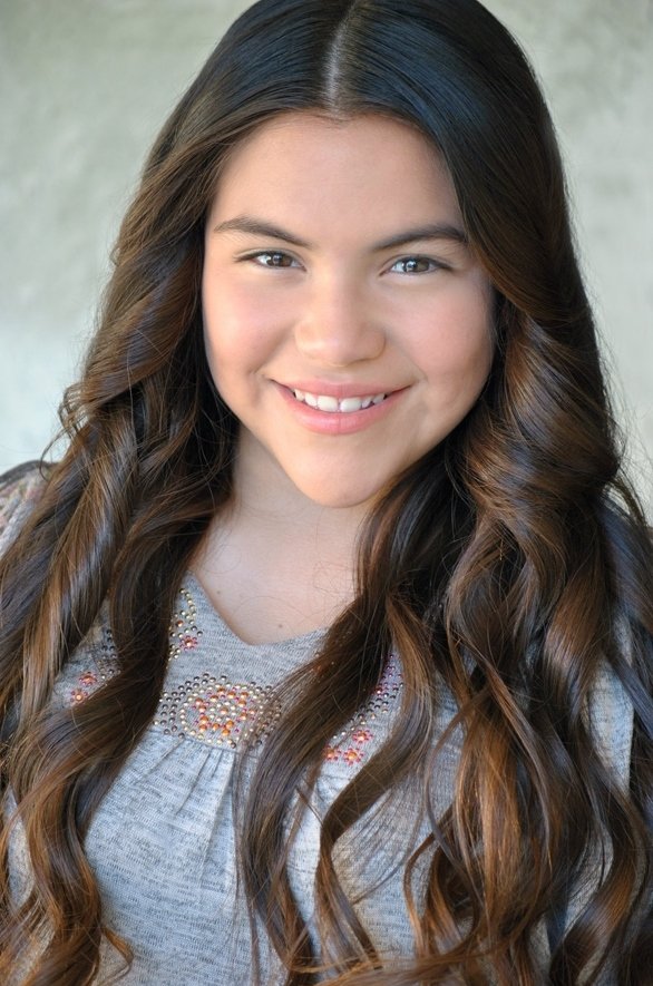 Фото - Тиффани Мартинез: 586x885 / 114 Кб