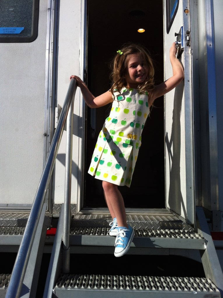 Фото - Макензи Мосс: 765x1024 / 142 Кб