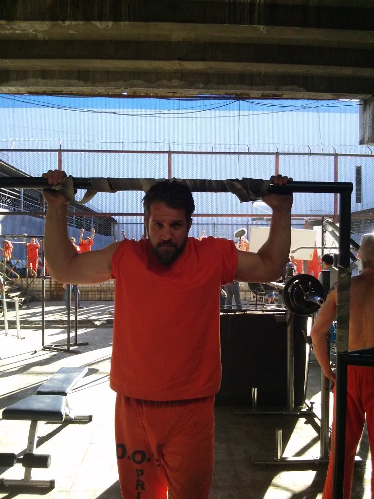 Фото - Кевин Ли: 768x1024 / 159 Кб