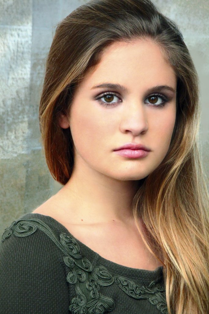 Фото - Тиган Сирсет: 683x1024 / 134 Кб