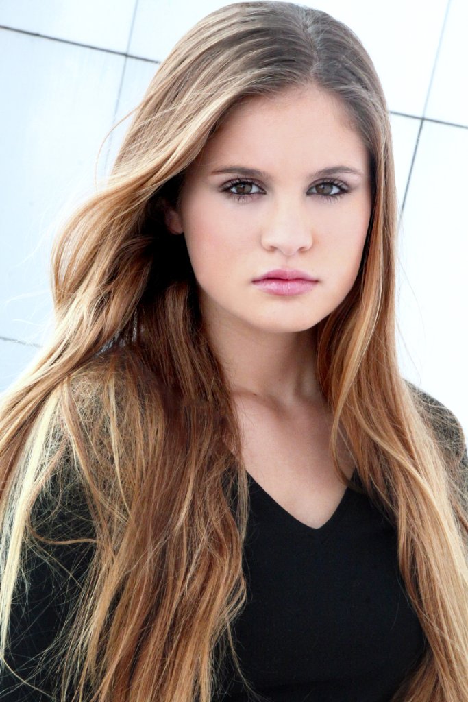 Фото - Тиган Сирсет: 683x1024 / 132 Кб