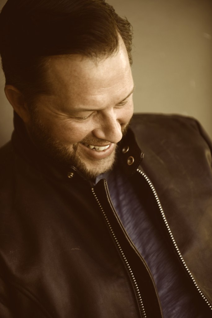 Фото - Шон Паттерсон: 683x1024 / 55 Кб