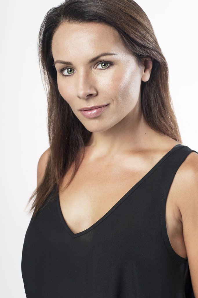 Фото - Хелен Сорайя: 683x1024 / 93 Кб