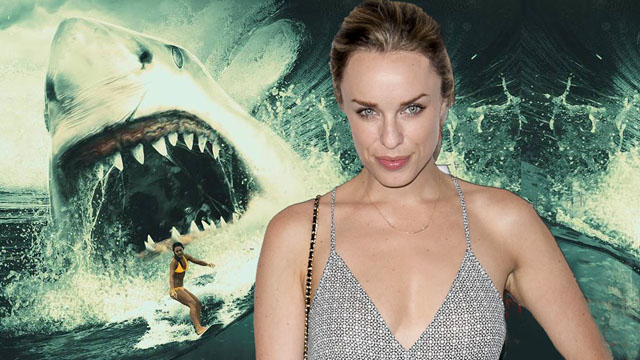 Фото - Джессика МакНэми: 640x360 / 97.12 Кб