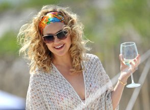 Фото - Кейт Хадсон: 294x216 / 16 Кб