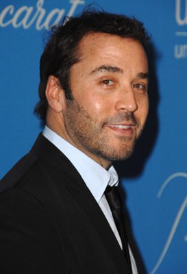 Фото - Джереми Пивен: 273x400 / 18 Кб